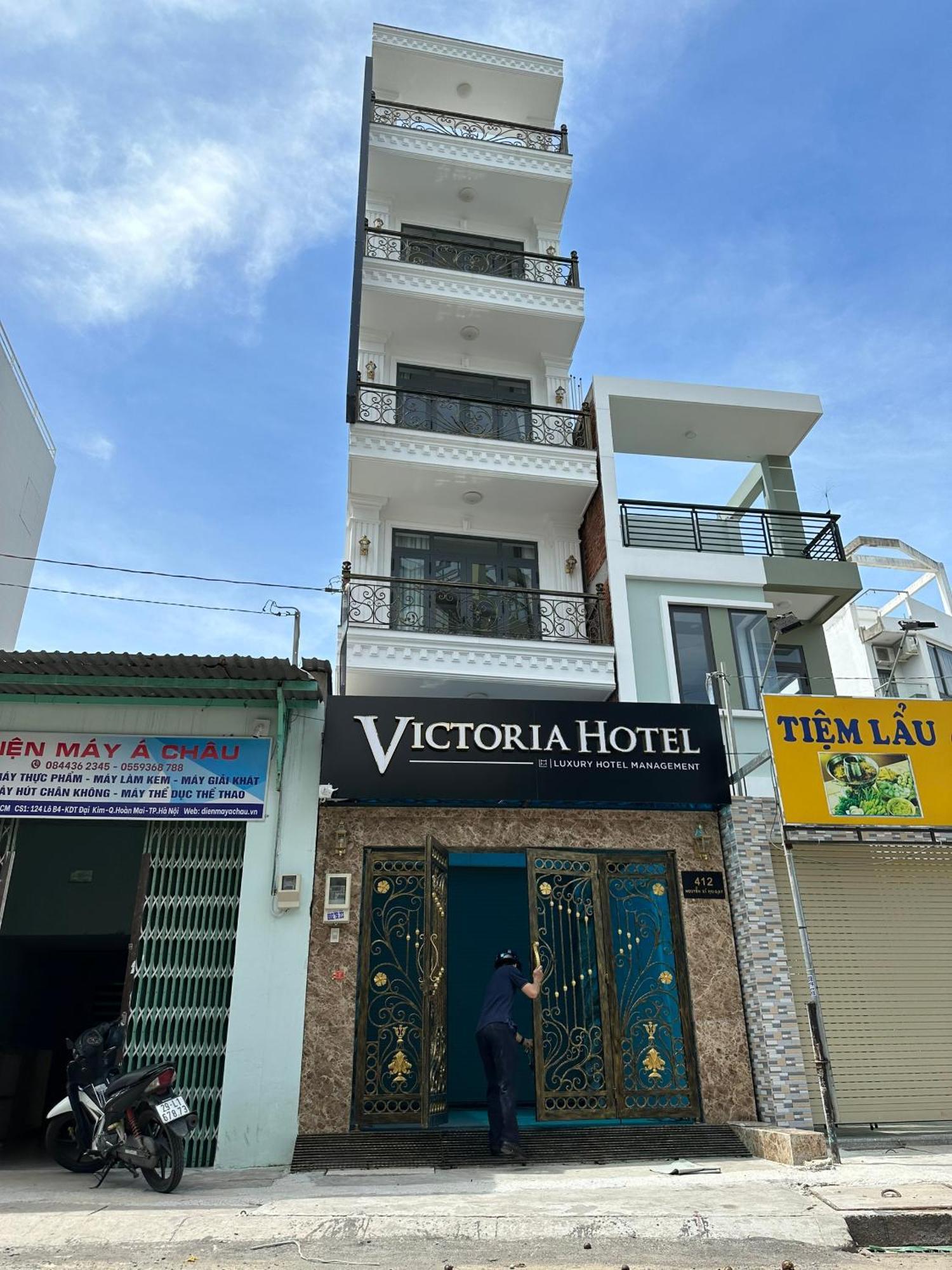 Khách sạn Victoria